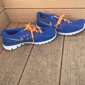 Nike Fit Sole running shoes